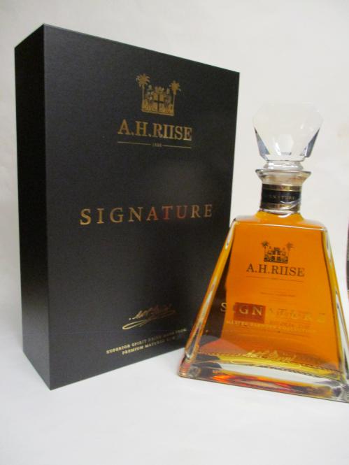 A.H.Riise Signature 